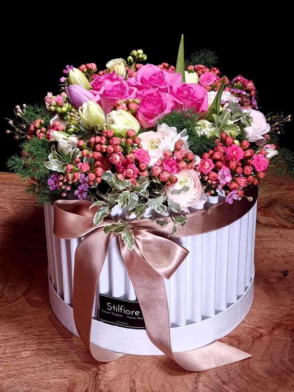 Flowerbox di rose e tulipani – Stilfiore